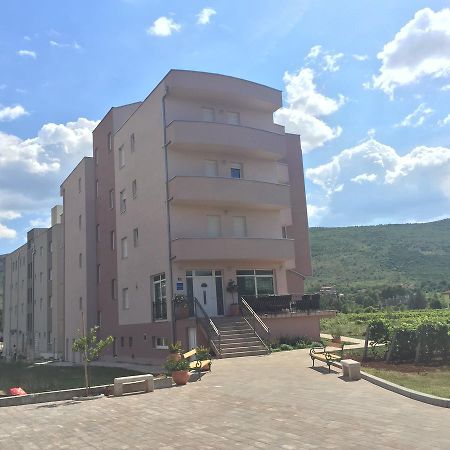 Hotel Ivankovic เมจูโกเรีย ภายนอก รูปภาพ