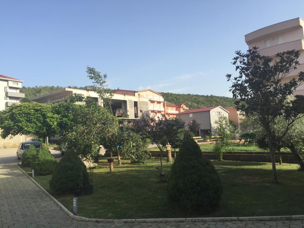 Hotel Ivankovic เมจูโกเรีย ภายนอก รูปภาพ