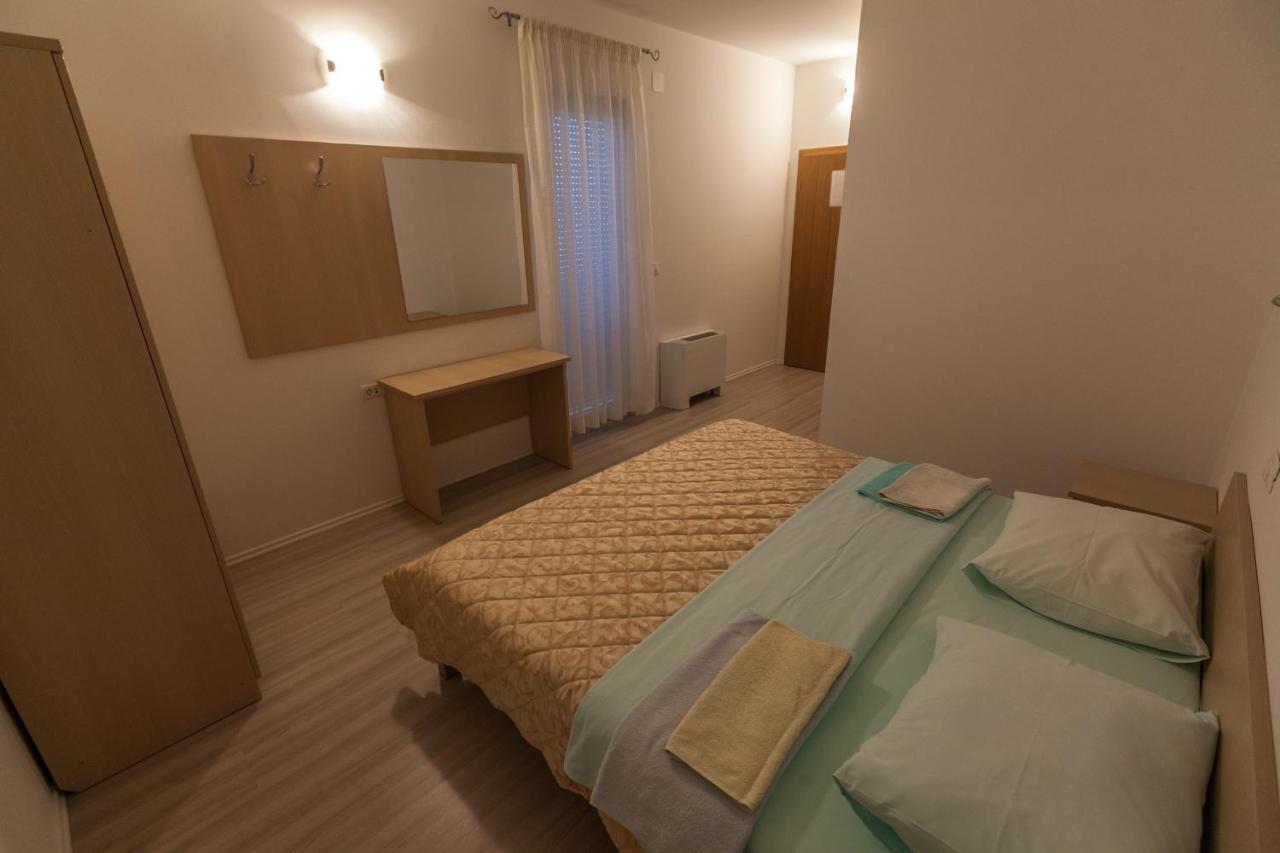 Hotel Ivankovic เมจูโกเรีย ห้อง รูปภาพ