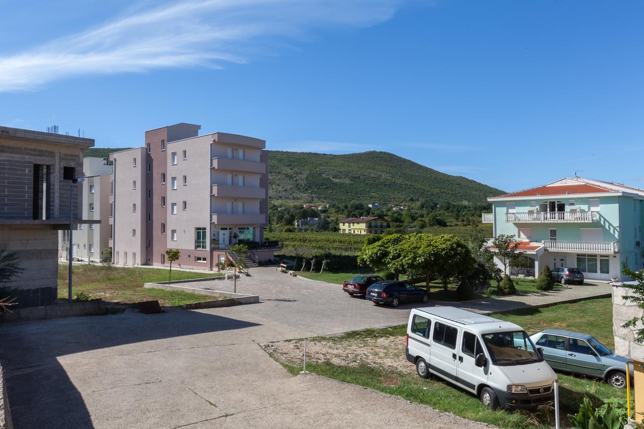 Hotel Ivankovic เมจูโกเรีย ภายนอก รูปภาพ